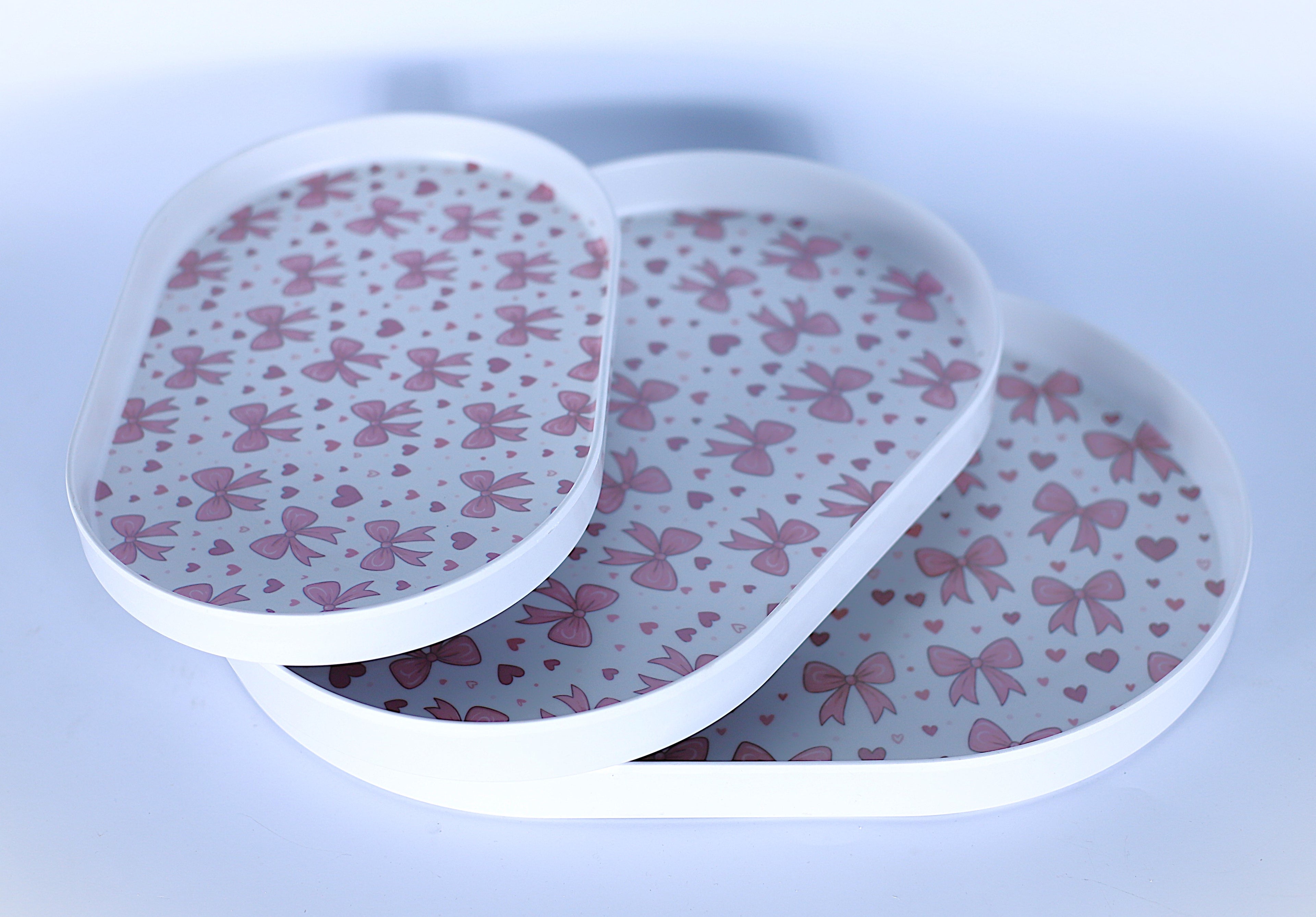 طقم صواني "فيونكة" بيضاوي - 3 مقاسات مختلفة